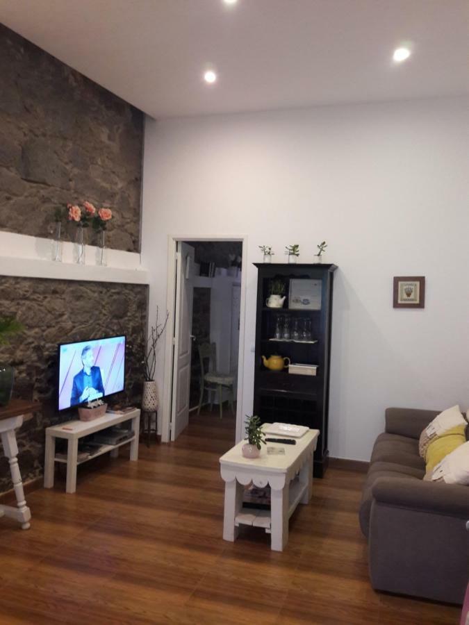 Casa Mama Fela * Arucas
